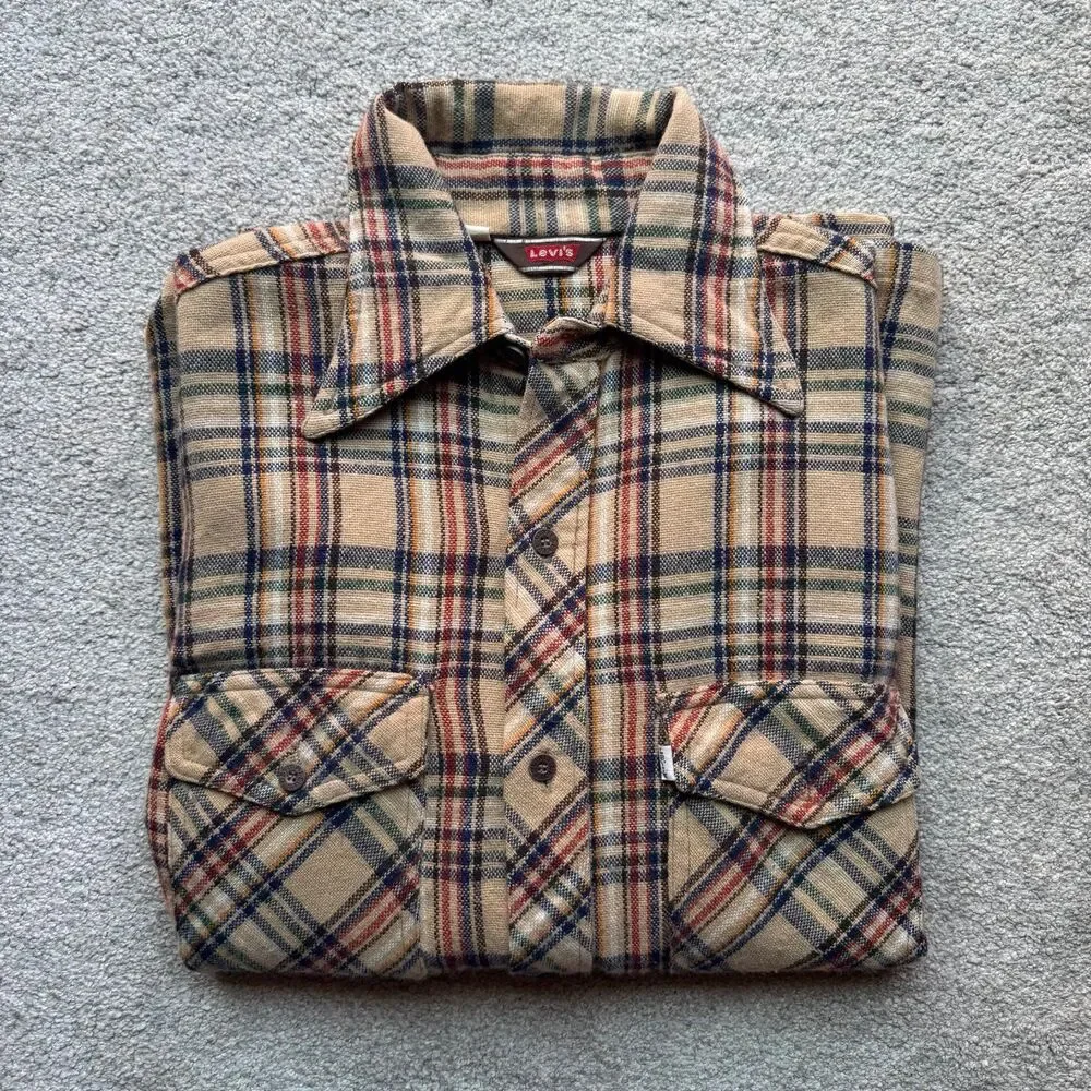 Vintage 70s Made In USA Levi’s Multicolor Plaid Flannel Button Front Shirt